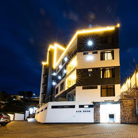 Cascadia Apartments Κιγκάλι Εξωτερικό φωτογραφία