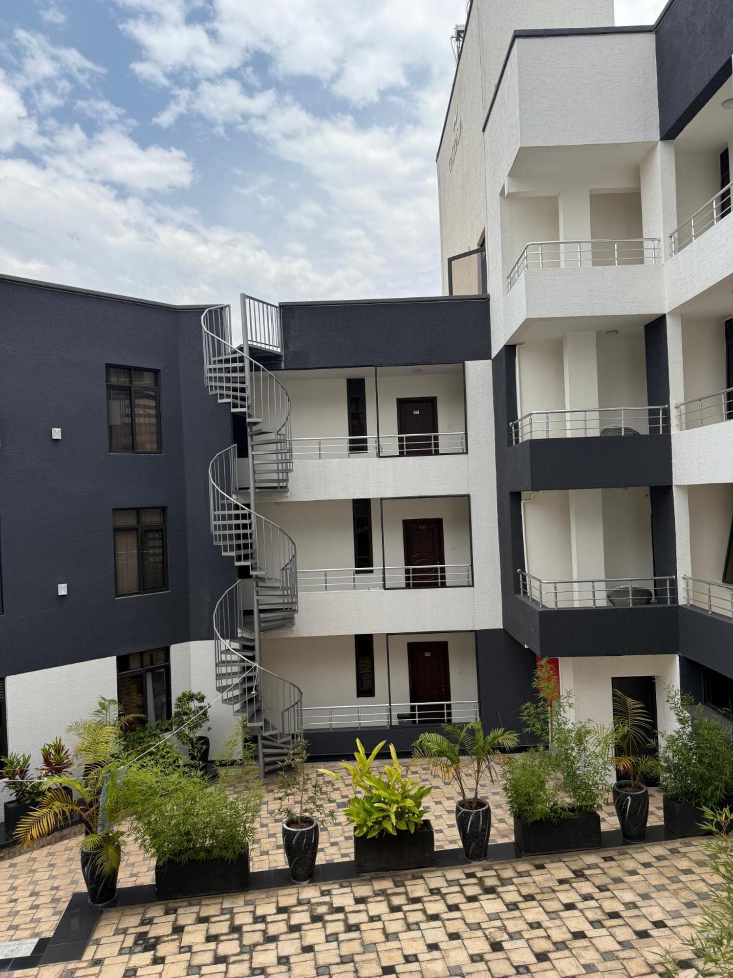 Cascadia Apartments Κιγκάλι Εξωτερικό φωτογραφία